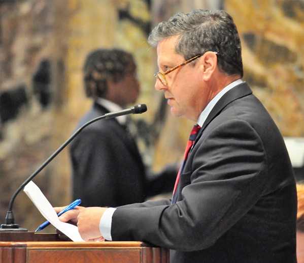 xgr_protection_extended_to_same-sex_couples_1