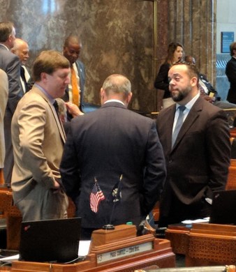 03caucus_photo_morrell