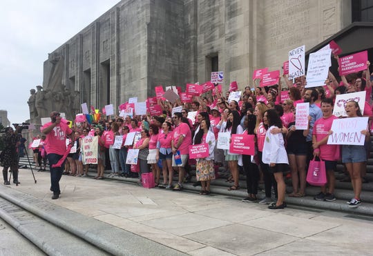 abe27445-b216-43a8-aa5f-ea6641bbedf4-30PROTESTS1_Pro-choice_protesters_staged_a_sit-in_at_the_State_Capitol_on_Thursday_in_response_to_Wednesdays_final_passage_of_the_fetal_heartbeat_bill_by_the_Louisiana_House